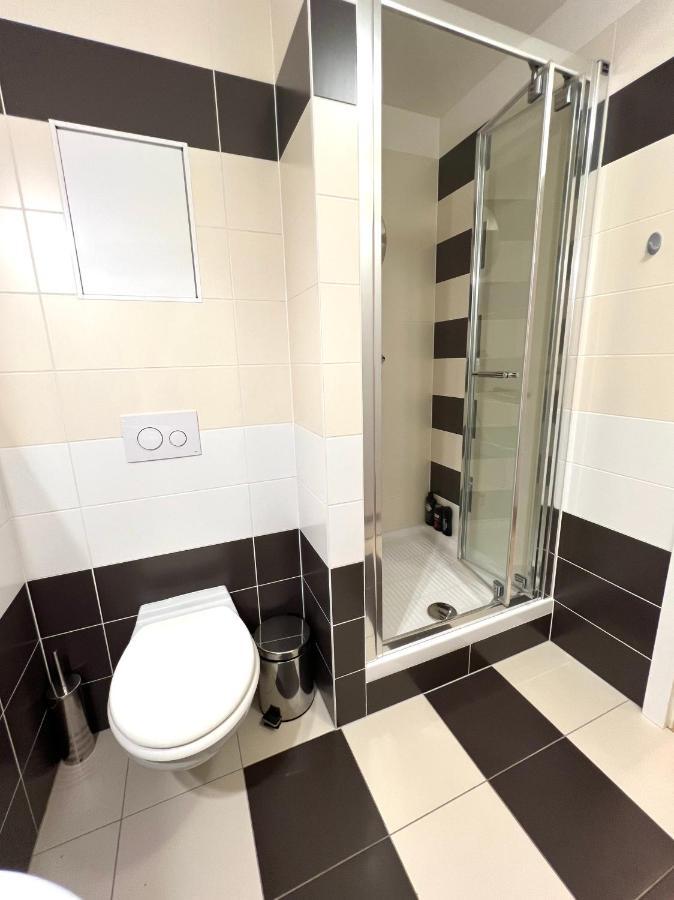Apartment Prague-2 Rooms Free Parking Esterno foto